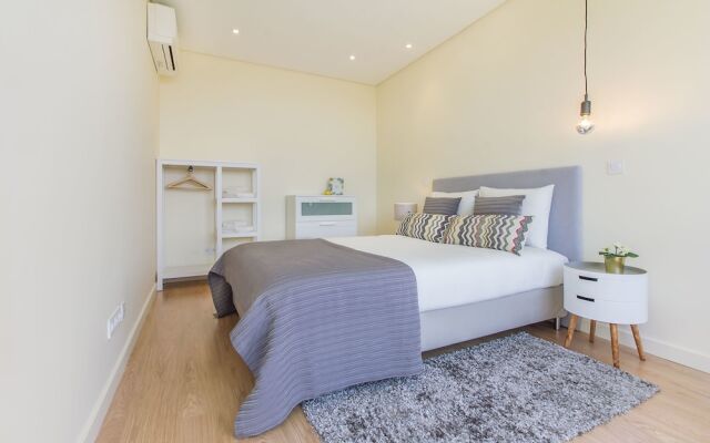 Trindade Flat with Great View