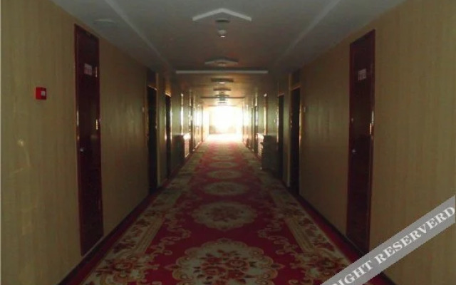 Shengshi Huadu Hotel