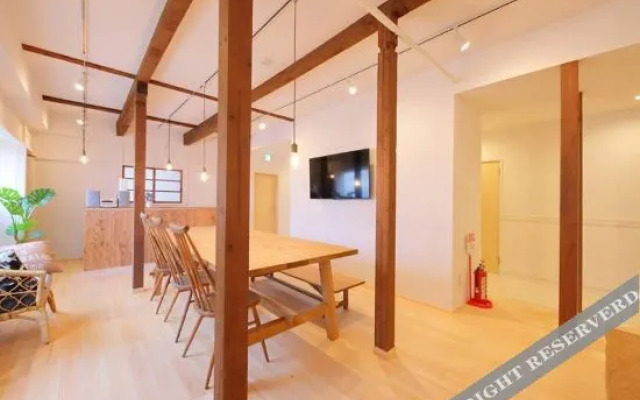 Raku Hostel Osaka
