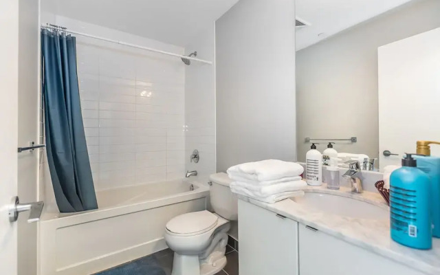 Trendy, Executive Studio, In Downtown To