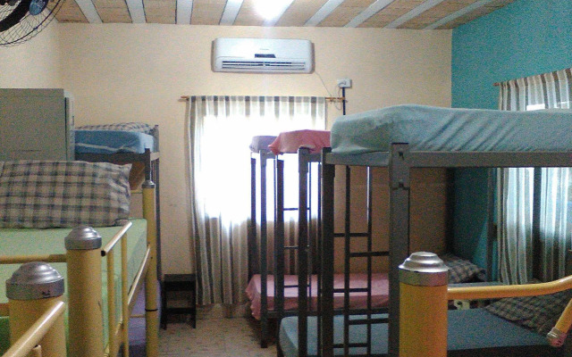 Casa da Cacaia e do Henrique