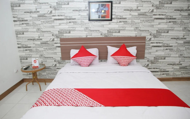 Zamrud Hotel by OYO Rooms