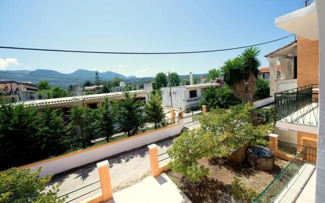 Katerina Pool Apartments