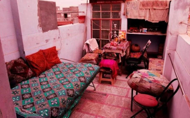 Shanti House