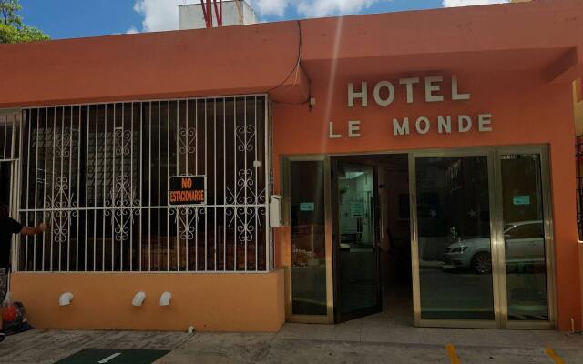 Hotel Suites Le Monde