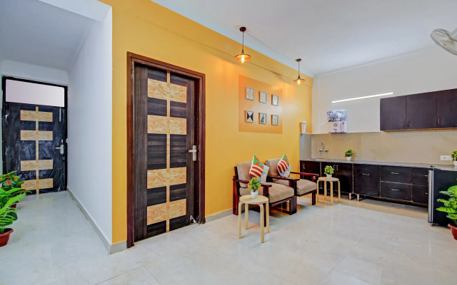 Super OYO Townhouse Saket Residency 1 Delhi