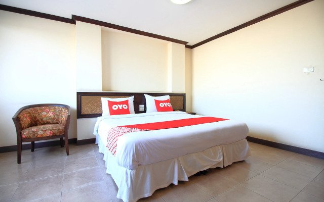 OYO 471 Sunshine Apartment