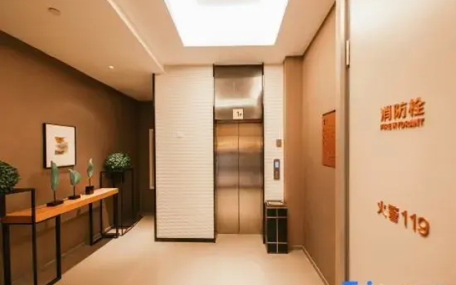 Homeinn Selected Hotel (Hohhot Jinqiao Development Zone Wuliying Subway Station)
