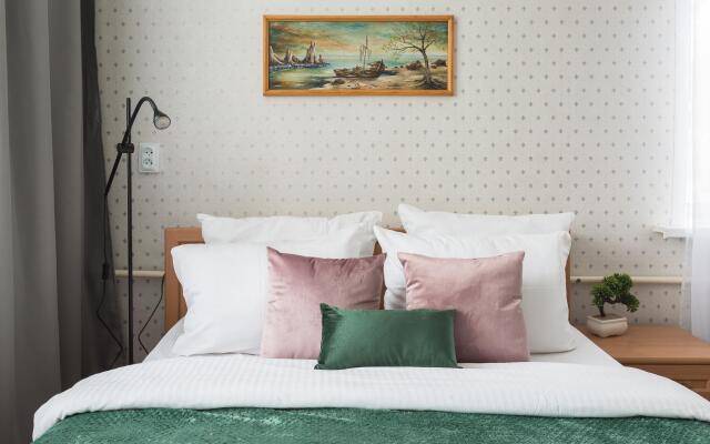 Две Подушки на улице Маяковского