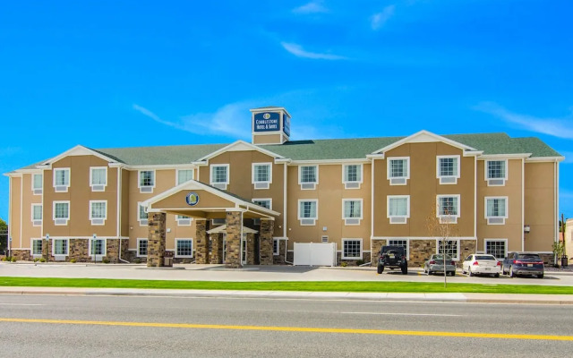 Cobblestone Hotel & Suites - Newport