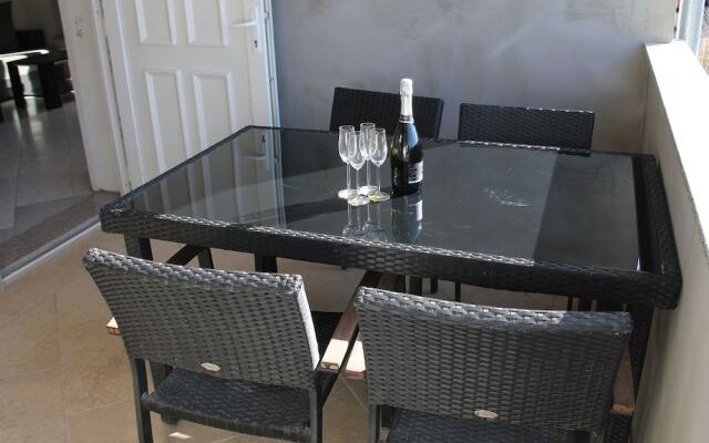 Simplistic Marijas Apartment in Fažana near Sea Beach