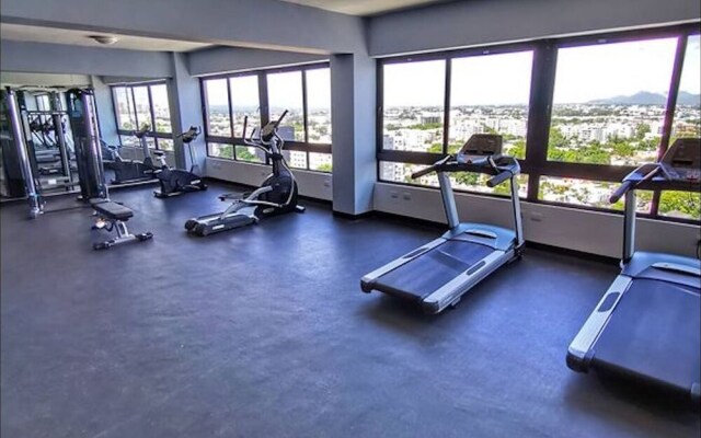 1br Luxury Condo Jacuzzi,gym Mountains View Ph04