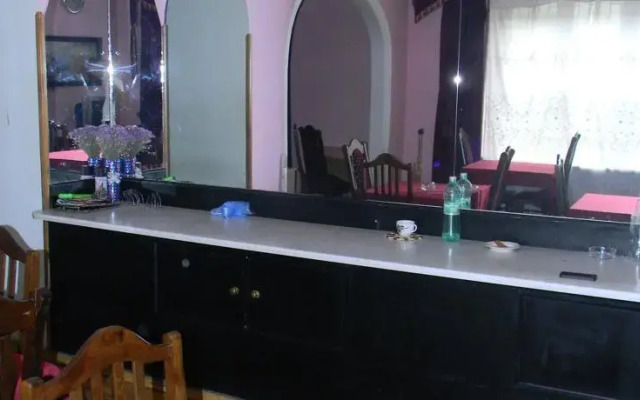 Guto Hotel