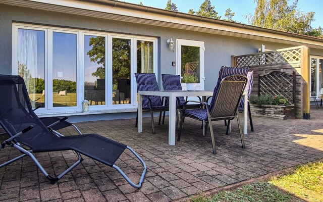 Beautiful Apartment in Ribnitz-damgarten With Wifi and 1 Bedrooms