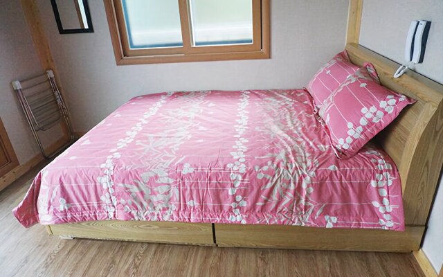 Gangneung Sogeumgang Happiness Pension