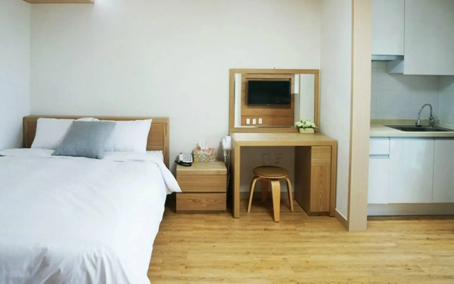 Jeju Golden Beach Pension