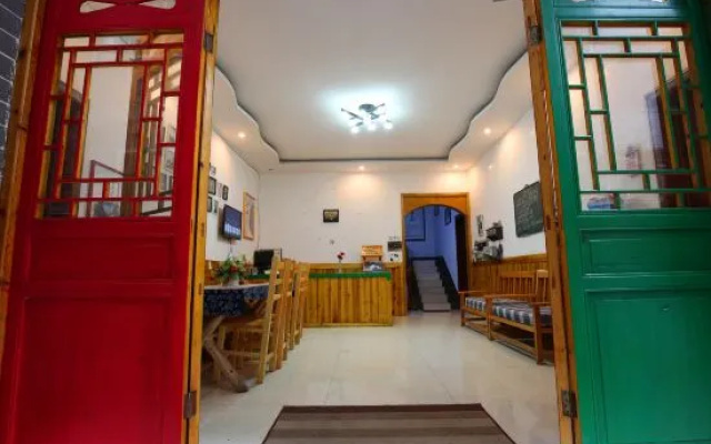 Ancient City Base Theme Inn – Exterior – Xiangxi