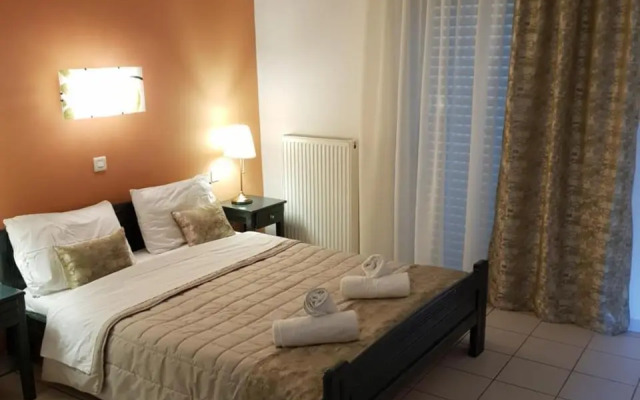 Schinas Apts.