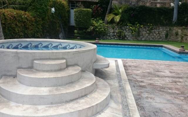 LA Casa MÁS Bonita DE Teques - 30 Personas