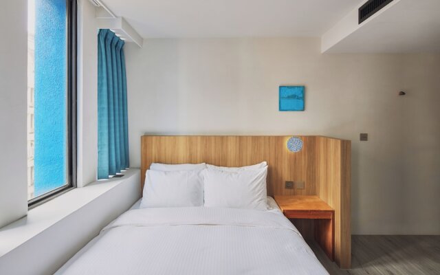The Blue By Just Inn