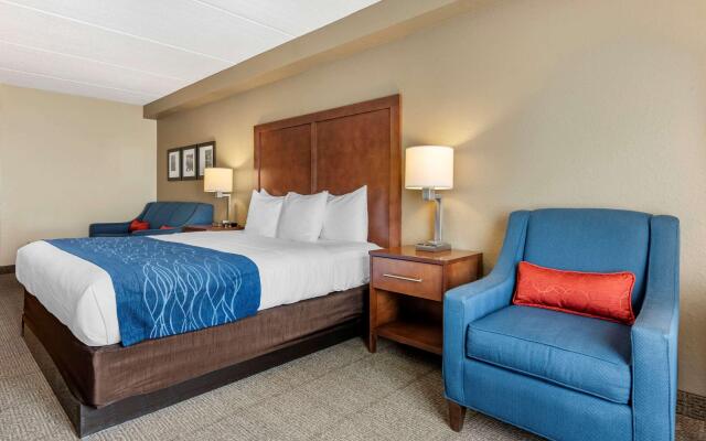 Comfort Inn & Suites Orlando North