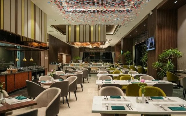 Wyndham Garden Legend Halong