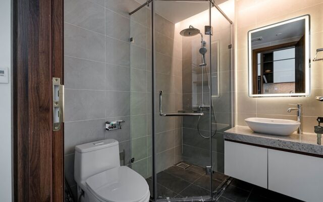 MK Riverside Apartment By Haviland
