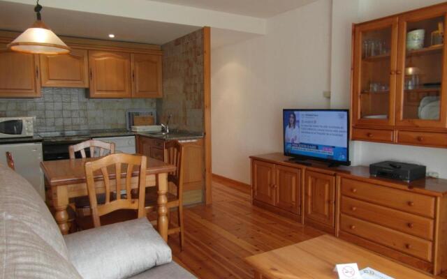 C21 - Edif. Pirineos - Villmor