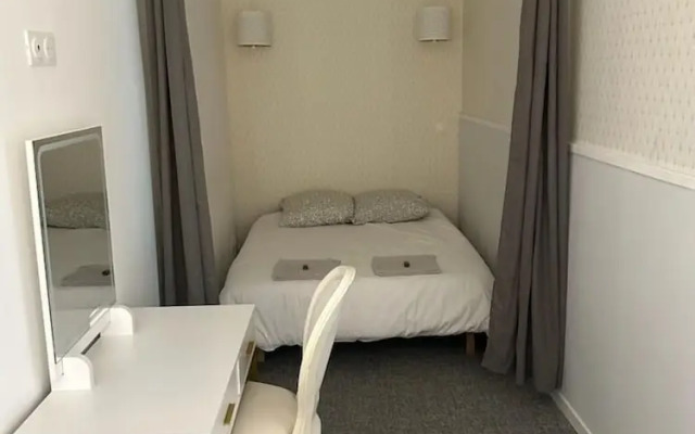 Chateau de Mont-Vert