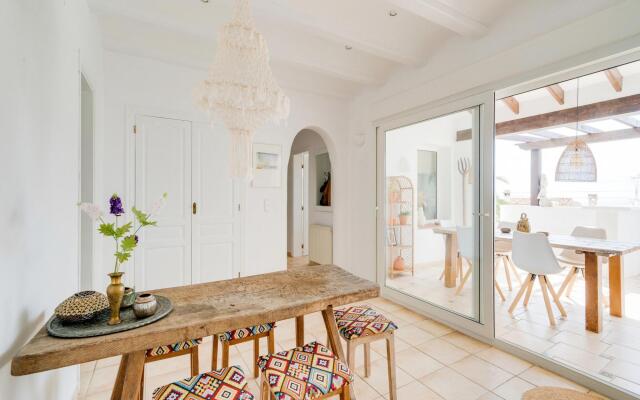 Fantastic Villa in Moraira With Swimming Pool