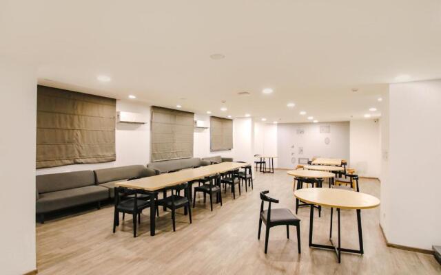 Fabhotel Elite 39