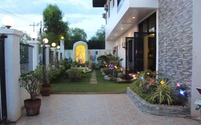 Palm Rise Resort