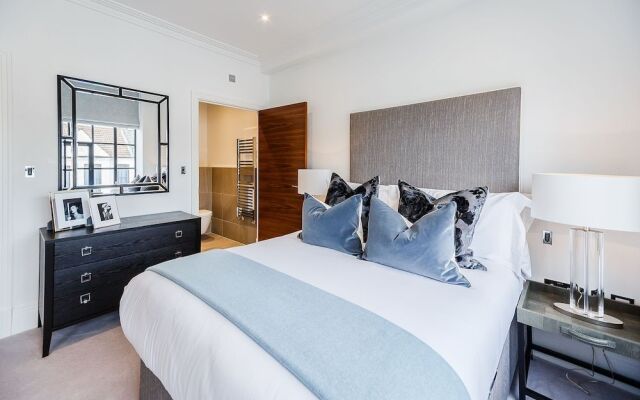 Palace Wharf Apartments