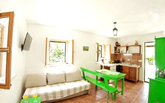House With One Bedroom In Selca With Wifi