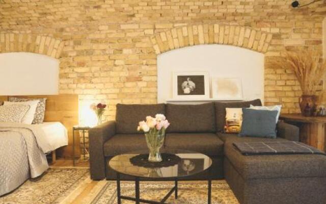 Tomy Old Town Apartments