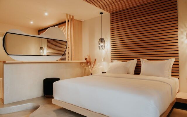 Somnus Suites