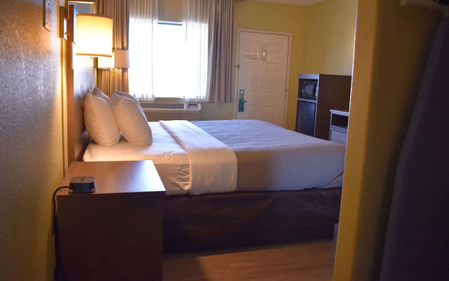 Quality Inn & Suites Gallup I-40 Exit 20