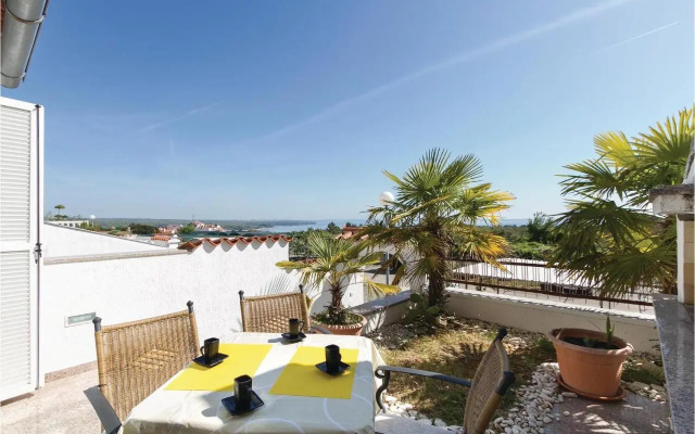 Apartment Barbariga with Sea View 09
