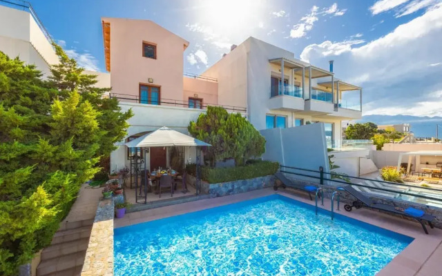 Villa Ikaros in Plaka