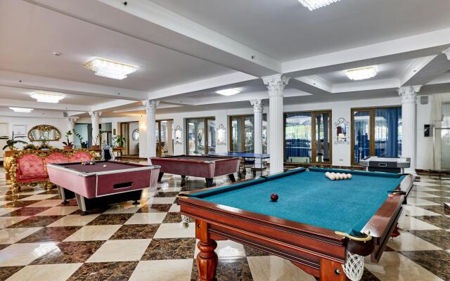 Park Hotel Vnukovo - Kartmazovo