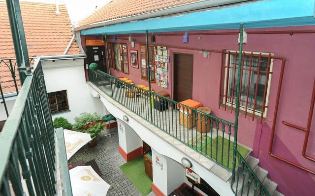 Backpacker Hostel