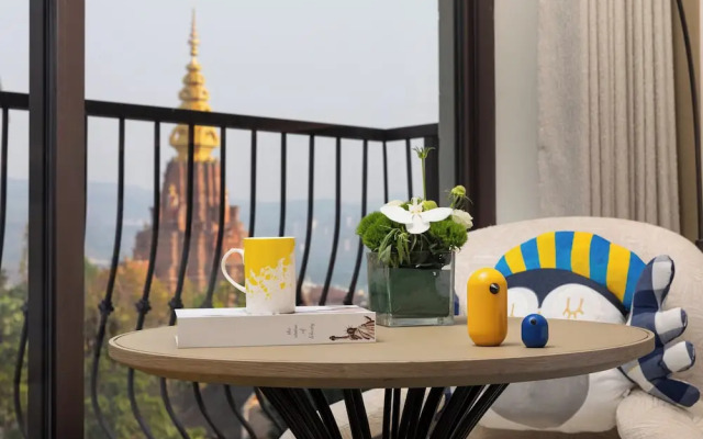 voco Xishuangbanna Gaozhuang by IHG