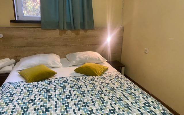 Gallery Guesthouse Aygestan