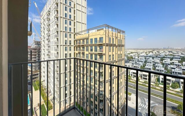 WelHome - Contemporary 1BR at Dubai Hills Estate