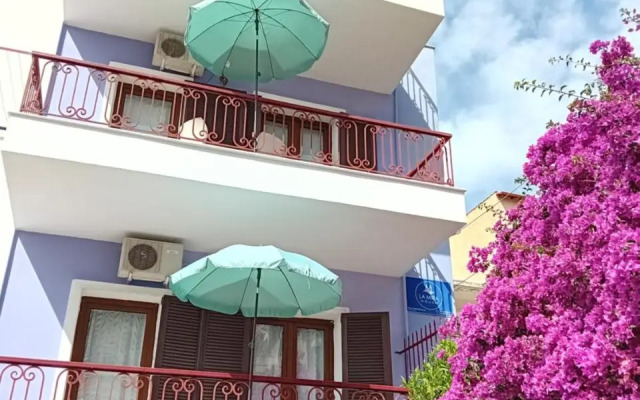 Selini House