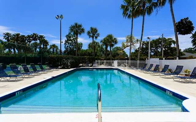 Gulf and Bay Club: Bayside 1226 by Vtrips