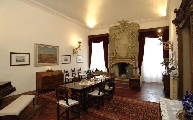 Palazzo Arrivabene B&B