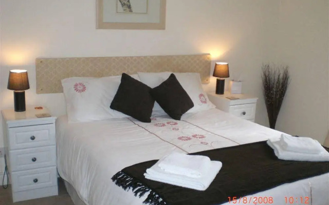 Craig Holm Guest House