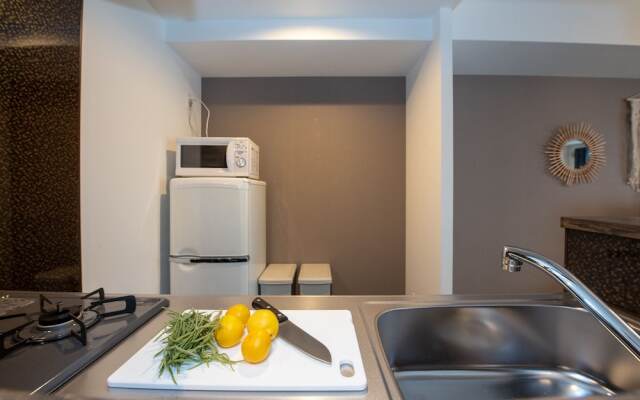 Sun court Hongodori Garden Hills 1202