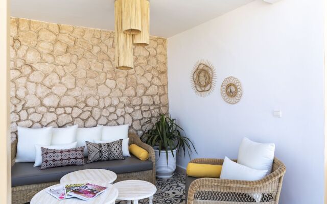 Suite Azur Hotel